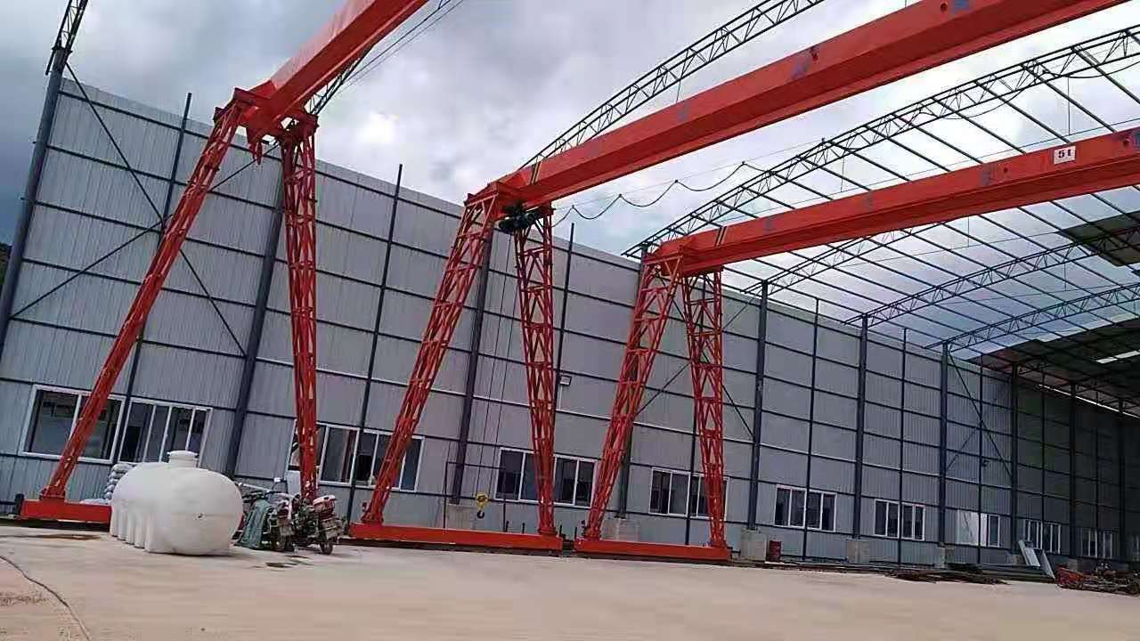 MHGY10噸上包下花葫蘆龍門在冬季的時候該怎么保養(yǎng)？需要注意哪些問題？